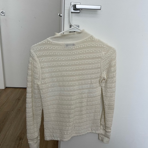 Club Monaco Top - Picture 3 of 3